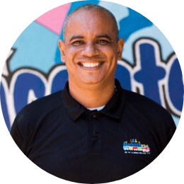Yrvin Bracho Profesor de deportes